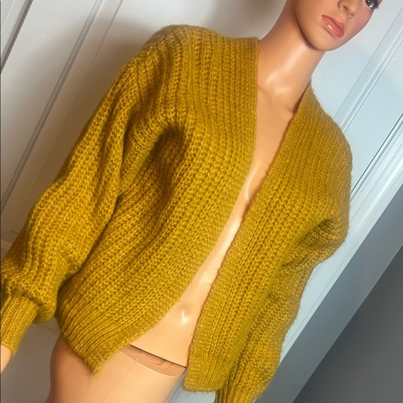 BNWT - PRIMARK MUSTARD YELLOW CARGIDAN SWEATER - SMALL - Picture 1 of 6